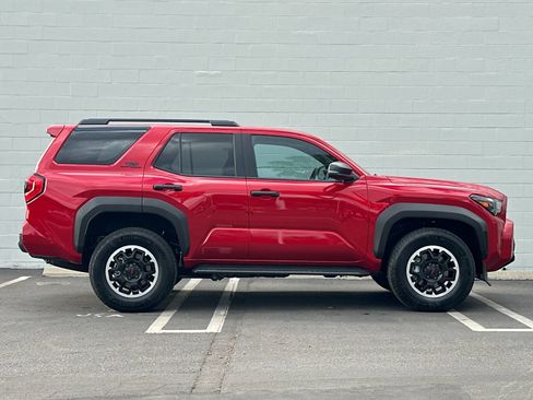 New 2025 Toyota 4Runner TRD Off-Road Premium image 6