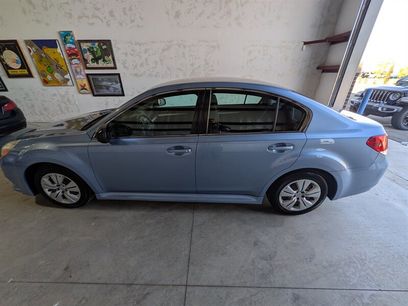 Used 2010 Subaru Legacy 2.5i