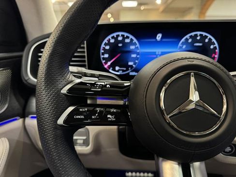 Certified 2025 Mercedes-Benz GLS 450 4MATIC image 20