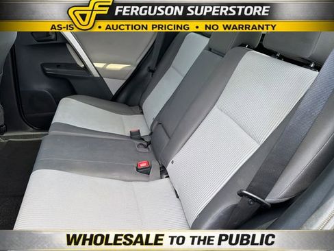 Used 2013 Toyota RAV4 LE AWD/4WD image 21