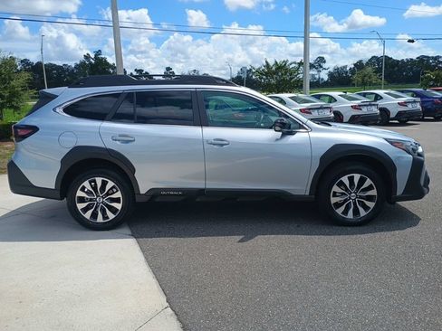 Certified 2024 Subaru Outback Limited AWD/4WD image 4
