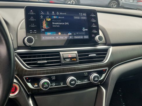 Used 2022 Honda Accord EX-L image 19