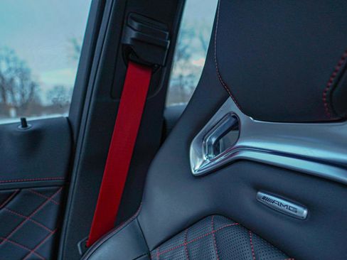 Used 2015 Mercedes-Benz C 63 AMG S image 21