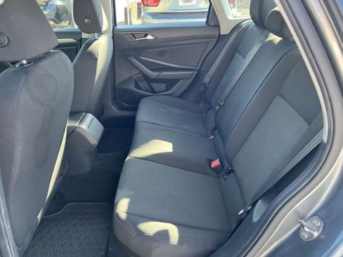 Used 2019 Volkswagen Jetta S w/ Driver Assistance Package image 12