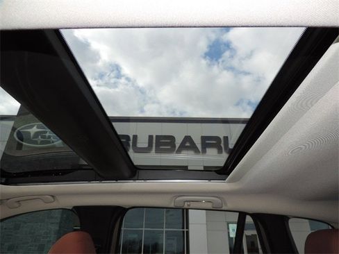 Used 2023 MAZDA CX-50 Meridian Edition image 13