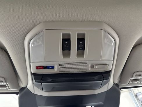 New 2026 Subaru Ascent Limited image 23