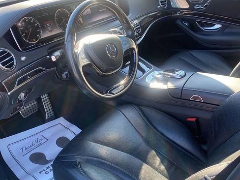 Used 2015 Mercedes-Benz S 550 S 550 4MATIC Sedan 4D image 9