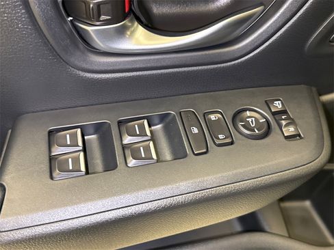 New 2025 Honda Pilot TrailSport image 24