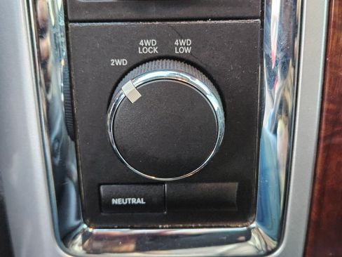 Used 2012 RAM 3500 Laramie w/ Cold Weather Group image 27