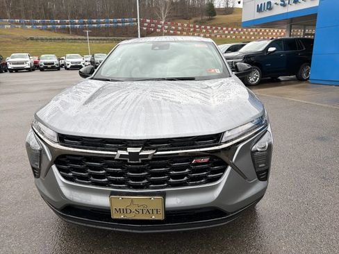 New 2026 Chevrolet Trax RS image 11