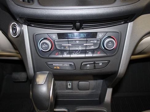 Certified 2019 Ford Escape SEL image 13