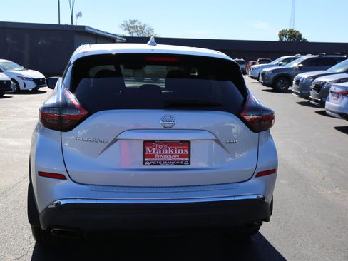 Used 2020 Nissan Murano S w/ Technology Package image 3