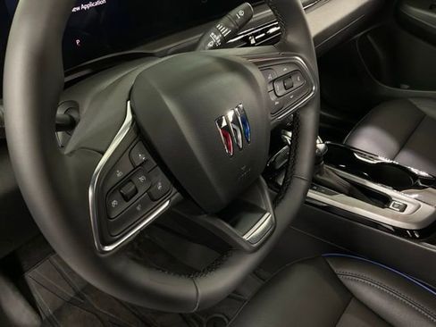 Used 2024 Buick Envista Sport Touring w/ Convenience I Package image 19