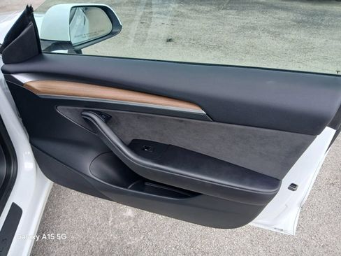 Used 2023 Tesla Model 3 Standard Range RWD image 16