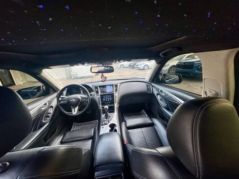 Used 2019 INFINITI Q50 Sport image 19