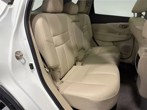 Used 2016 Nissan Murano Platinum w/ Platinum Technology Package image 32