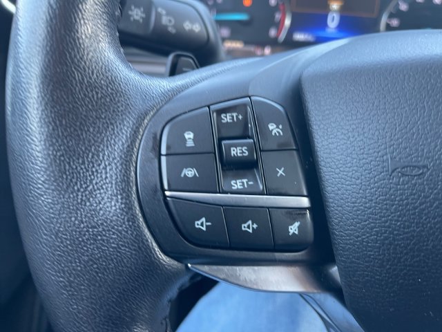 Used 2020 Ford Explorer Limited AWD/4WD image 25