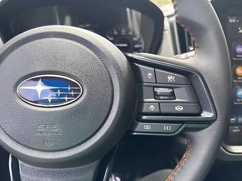 New 2025 Subaru Crosstrek 2.5i Limited w/ Popular Package #4A image 10