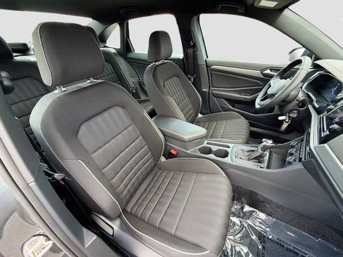 Used 2024 Volkswagen Jetta Sport FWD image 13