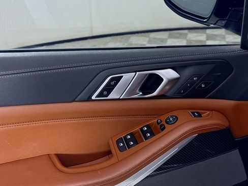 Used 2023 BMW X5 M50i w/ Executive Package image 18