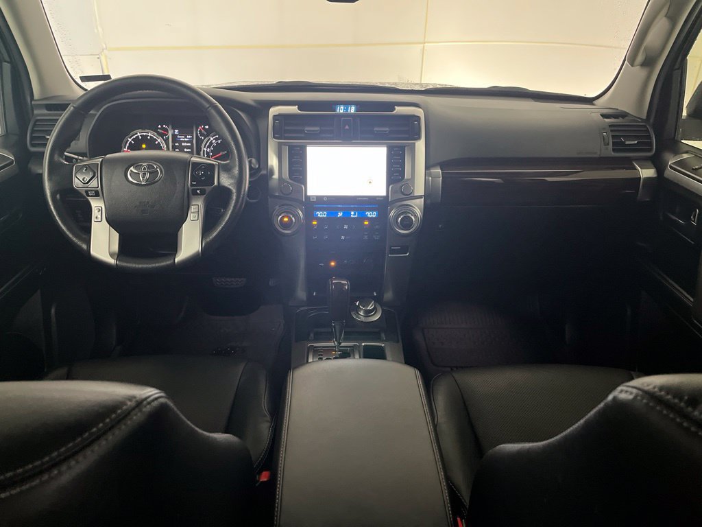 Used 2024 Toyota 4Runner Limited AWD/4WD image 30