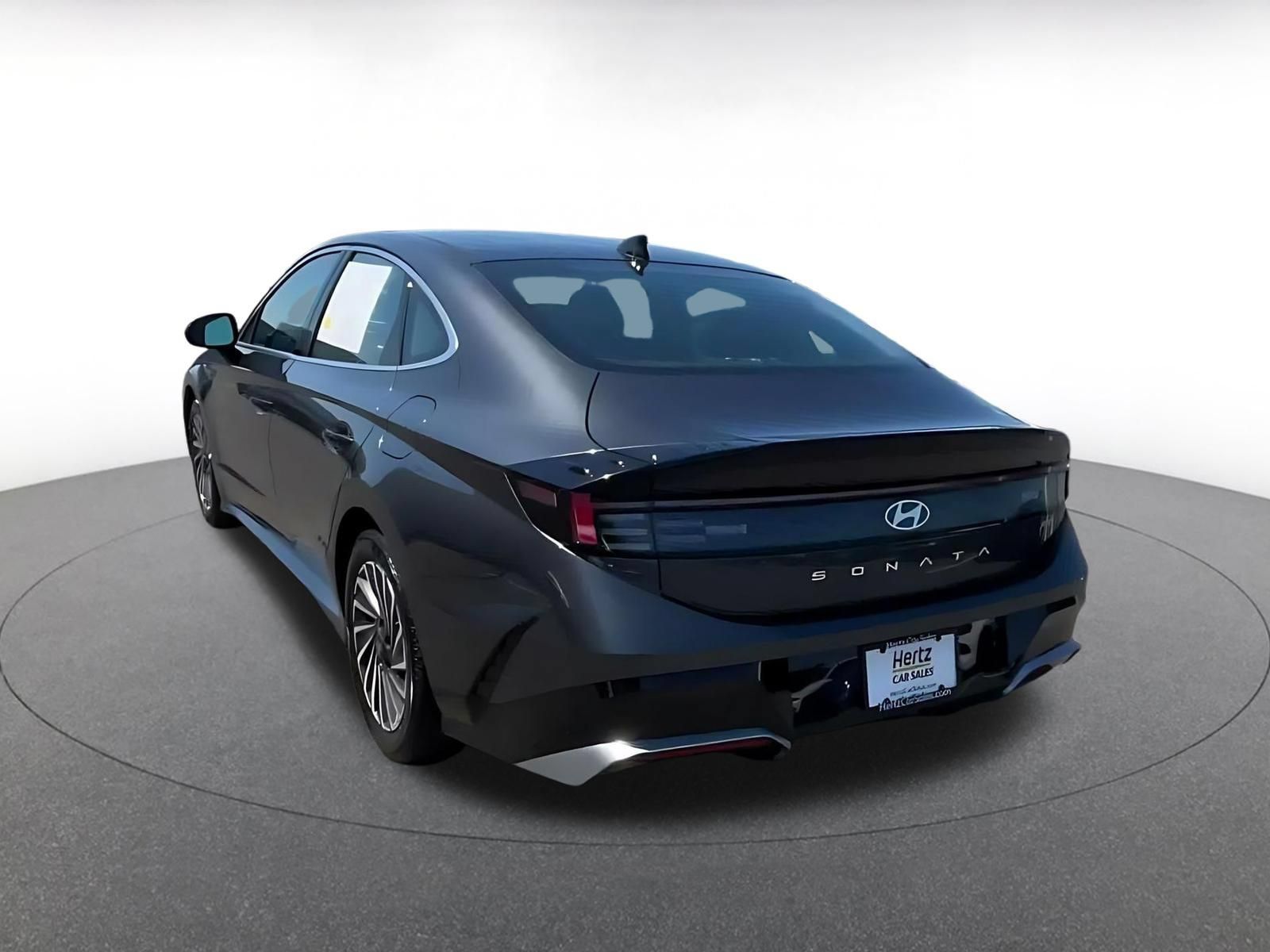 Used 2025 Hyundai Sonata SEL FWD image 12