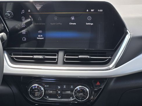 New 2026 Chevrolet Trax LT w/ Driver Confidence Package image 8