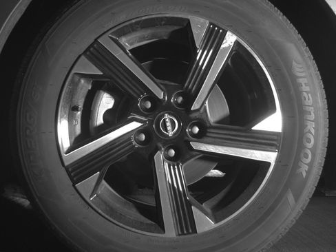 Used 2025 Nissan Sentra SV image 12