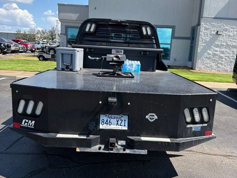 Used 2019 Ford F350 Lariat w/ Lariat Value Package AWD/4WD image 9