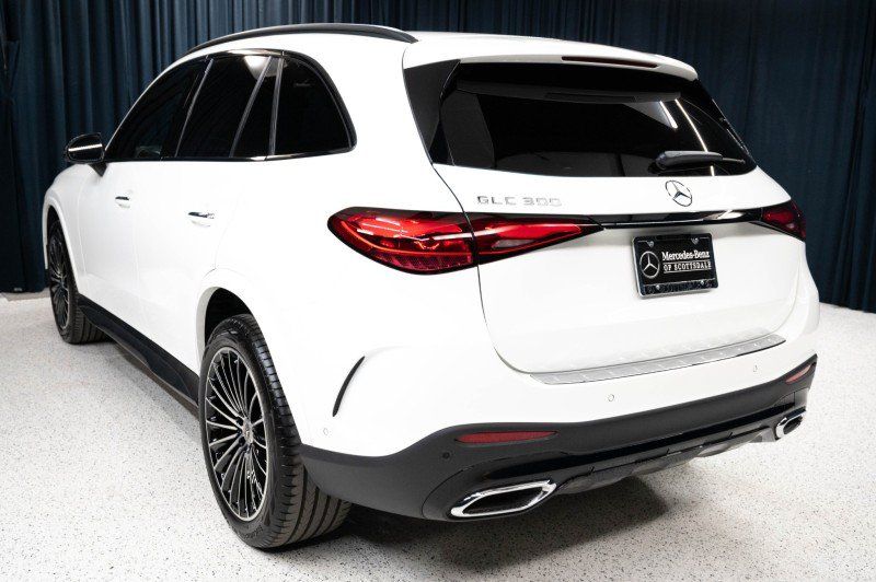 Certified 2026 Mercedes-Benz GLC 300 image 7