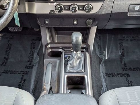 Used 2016 Toyota Tacoma SR5 image 19