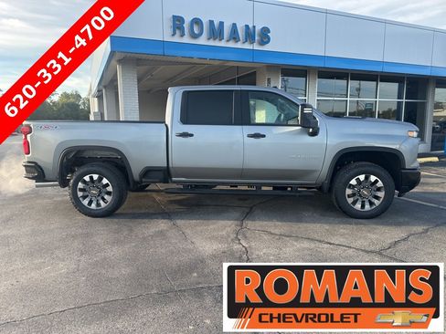 New 2025 Chevrolet Silverado 2500 Custom w/ Custom Value Package image 2