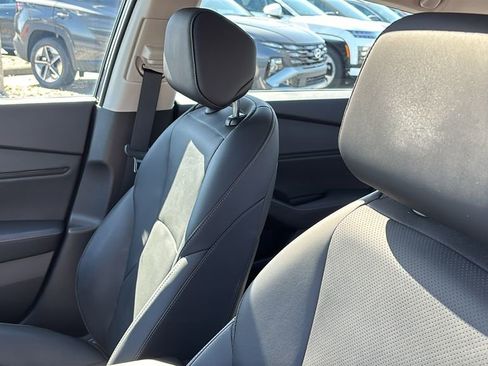 Certified 2025 Honda Accord Touring image 25