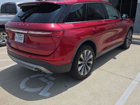 Used 2020 Lincoln Corsair Reserve FWD image 3