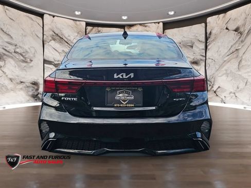 Used 2023 Kia Forte GT-Line FWD image 7