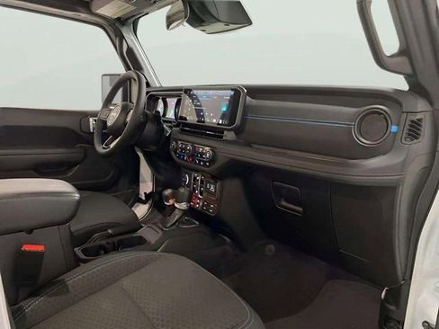 Used 2025 Jeep Wrangler Unlimited Rubicon 4xe w/ Safety Group image 78