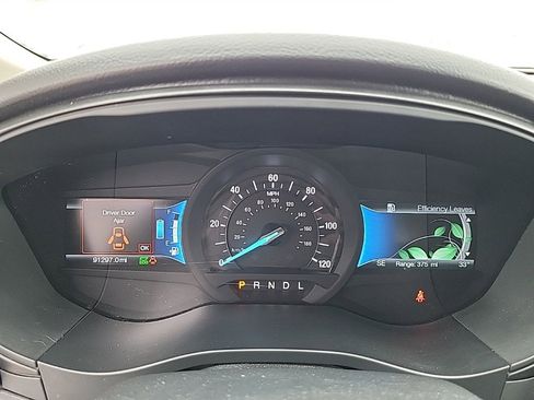 Used 2018 Ford Fusion SE w/ Equipment Group 601A image 13