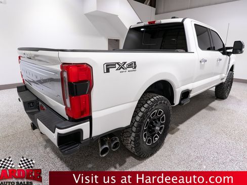 Used 2024 Ford F250 Platinum AWD/4WD image 5