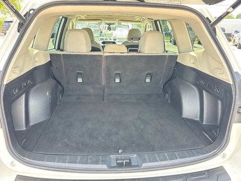 Used 2021 Subaru Forester Premium AWD/4WD image 17
