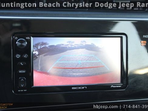 Used 2016 Scion iM image 23