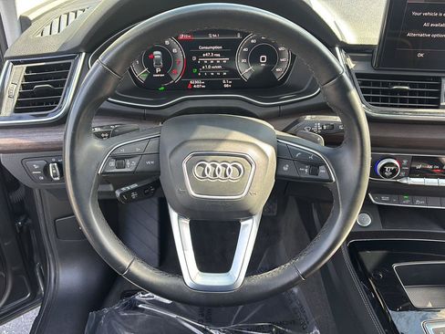 Used 2023 Audi Q5 e Premium Plus AWD/4WD image 26