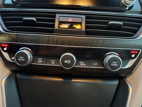 Used 2019 Honda Accord EX-L image 16