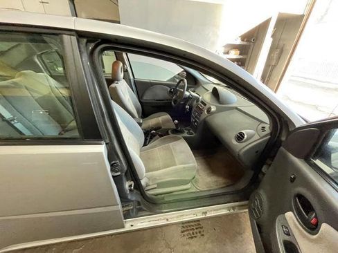 Used 2006 Saturn ION Level 3 w/ Enhanced Performance Pkg image 27