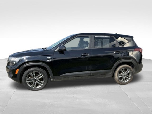 Used 2022 Kia Seltos LX AWD/4WD image 13