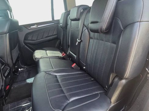 Used 2016 Mercedes-Benz GL 450 4MATIC w/ Premium I Package image 13