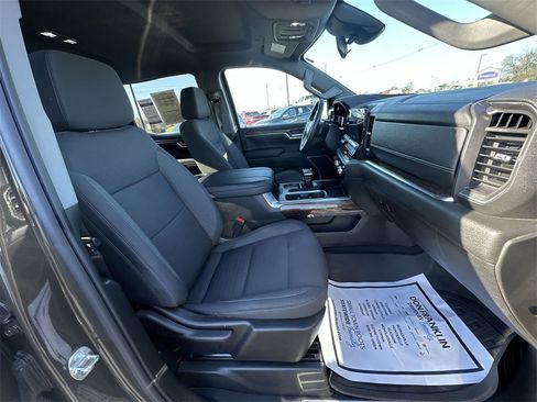 Used 2023 GMC Sierra 1500 Elevation image 23