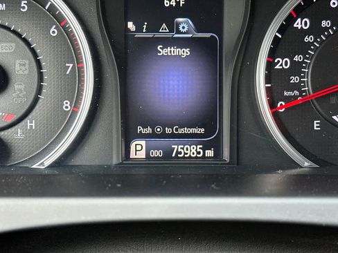 Used 2017 Toyota Camry SE image 27