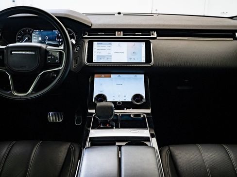Used 2021 Land Rover Range Rover Velar R-Dynamic S image 34