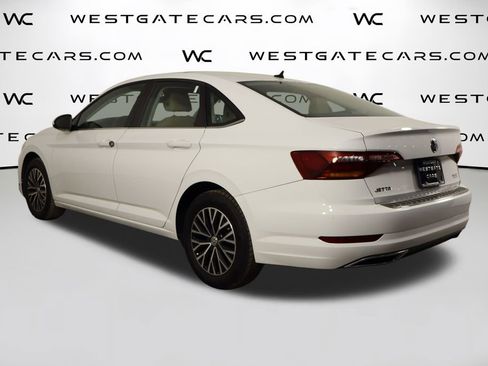 Used 2019 Volkswagen Jetta SE w/ Cold Weather Package image 44