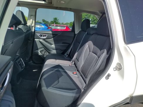 Used 2022 Subaru Forester Premium AWD/4WD image 8